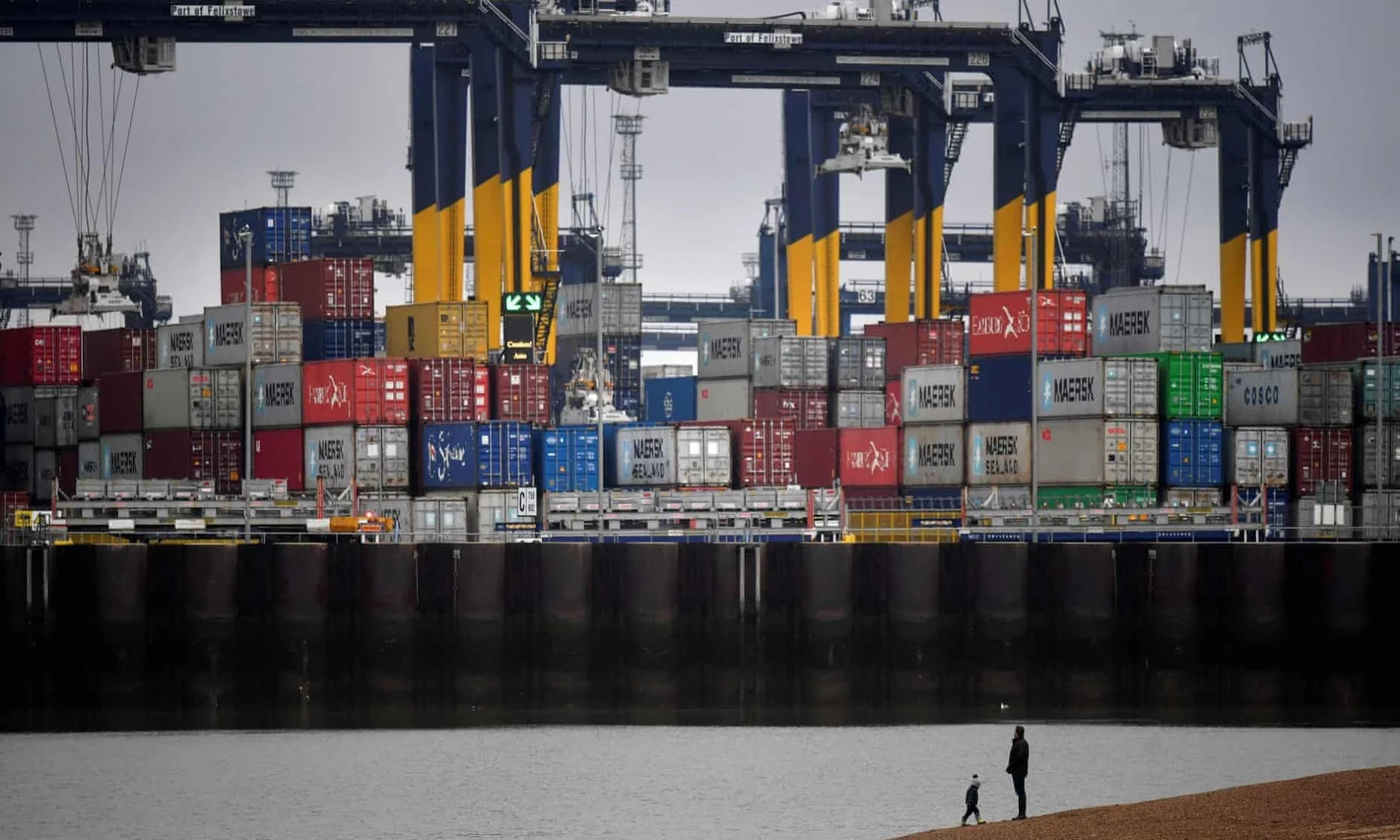 Supply Chain - Continued pressure on supply chains, says Logistics UK