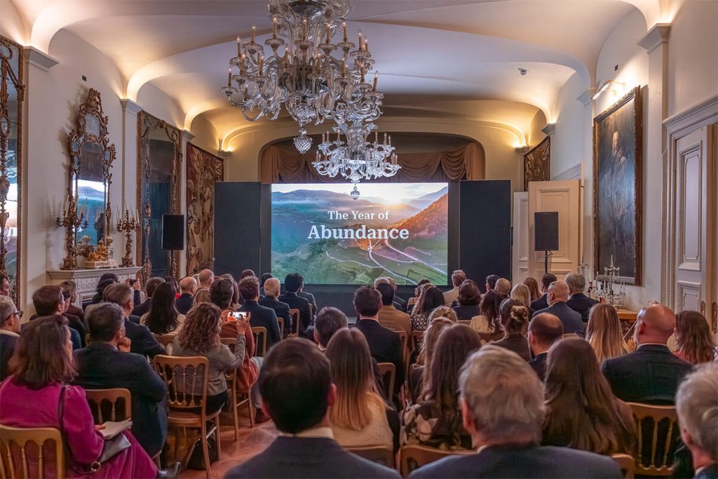 The Year of Abundance: anteprima privata all’Ambasciata d’Italia a Londra Year of abundance 0003 97 fp photography 01891 Year of abundance 0003 97 fp photography 01891 - The Year of Abundance: anteprima privata all’Ambasciata d’Italia a Londra