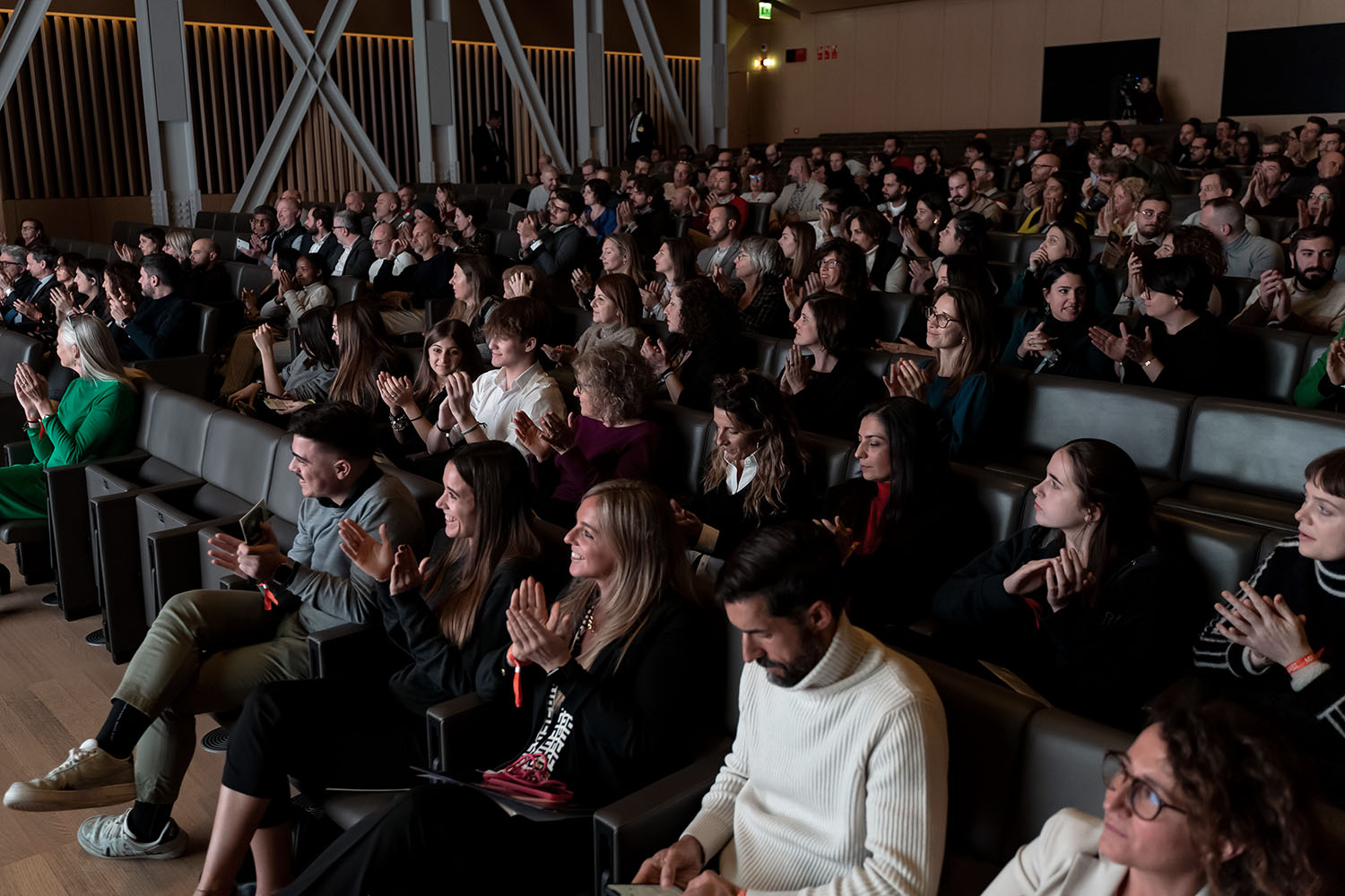 Foto di gruppo sul palco